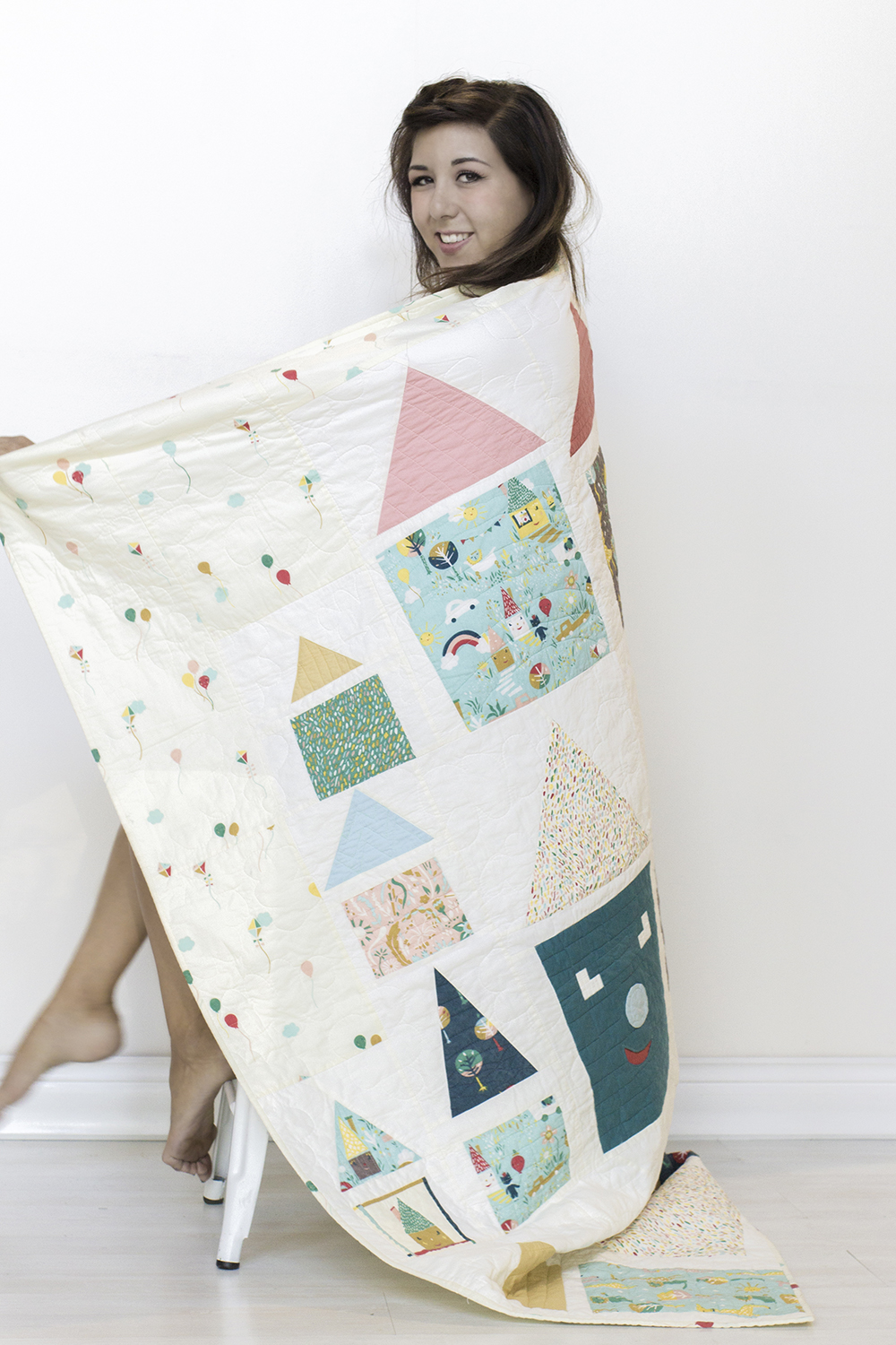 Happy Houses Quilt by Rossie Hutchinson